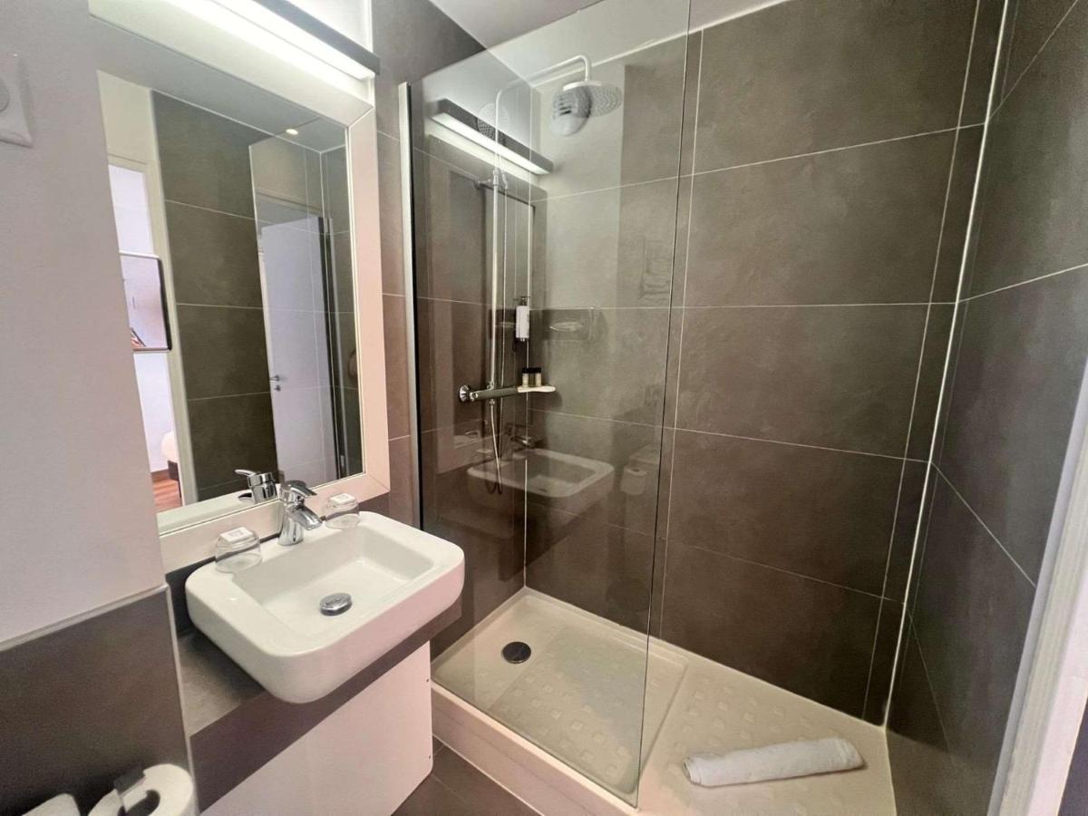 Western Le Montparnasse 3* París